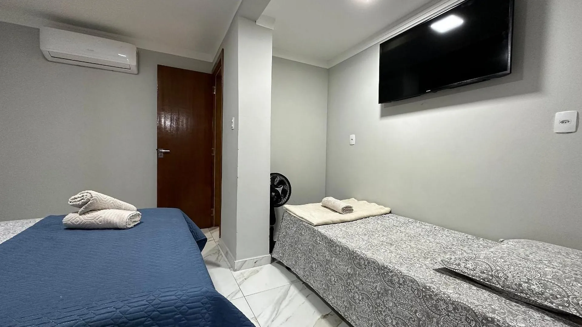 Dn01- 1º Andar| Churrasqueira| Quadra Mar | Centro Balneario Camboriu